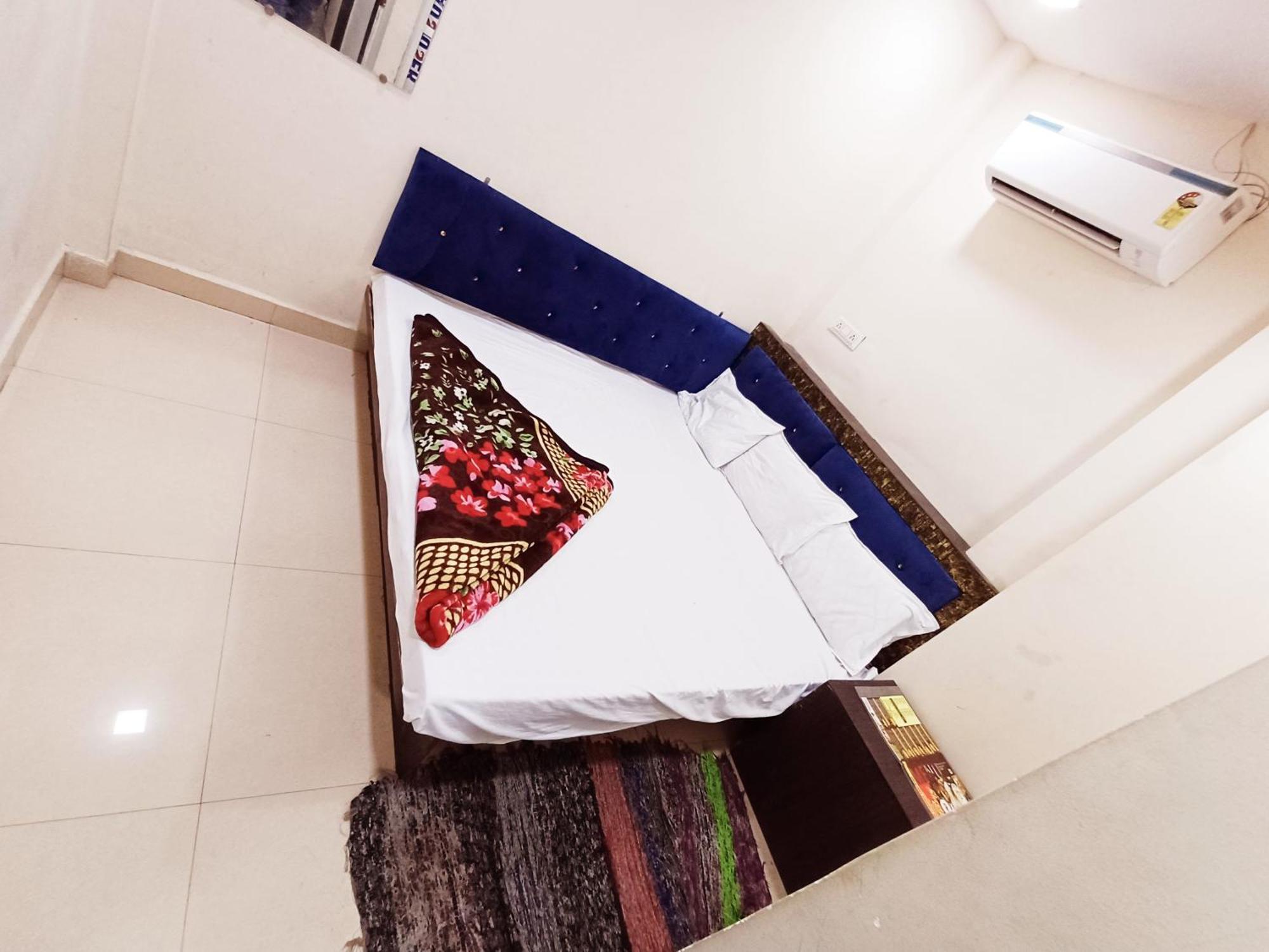 Hotel Blue Tower Inn ウッジャイン エクステリア 写真